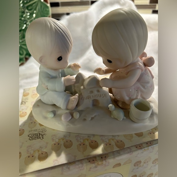 Precious Moments God Bless Our Home Figurine. In Box - Picture 2 of 7